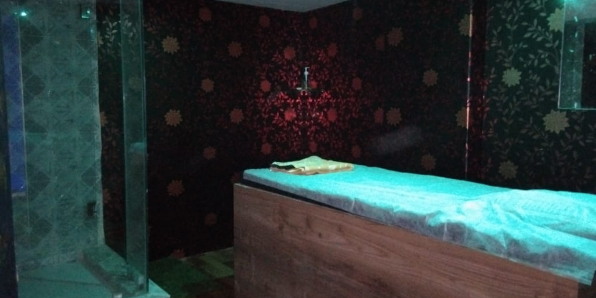 Lomi Hammam Spa